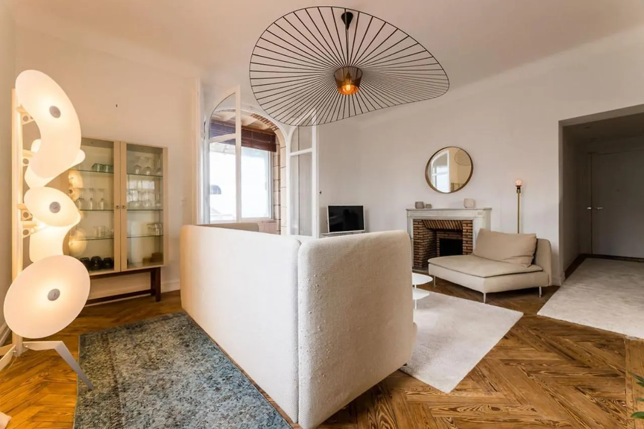 Coast Keyweek Duplex Apartment In The City Center With Sea View Biarriz